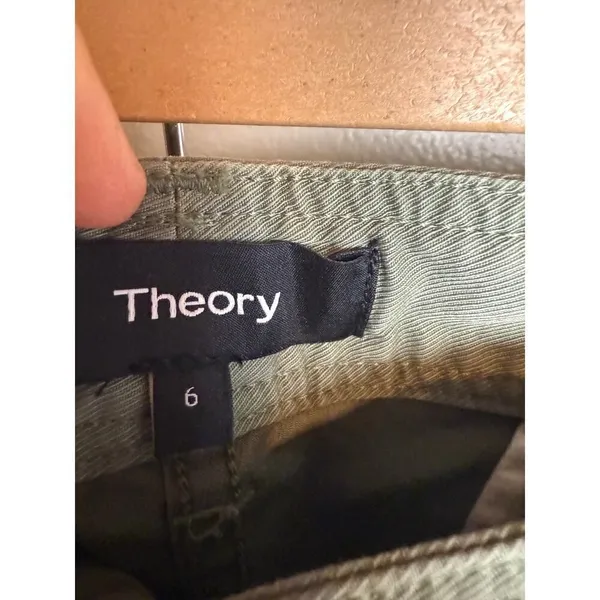 NWT Theory Boyfriend Pant in Faded Army Casual Twill Sz. 6 - Image 6