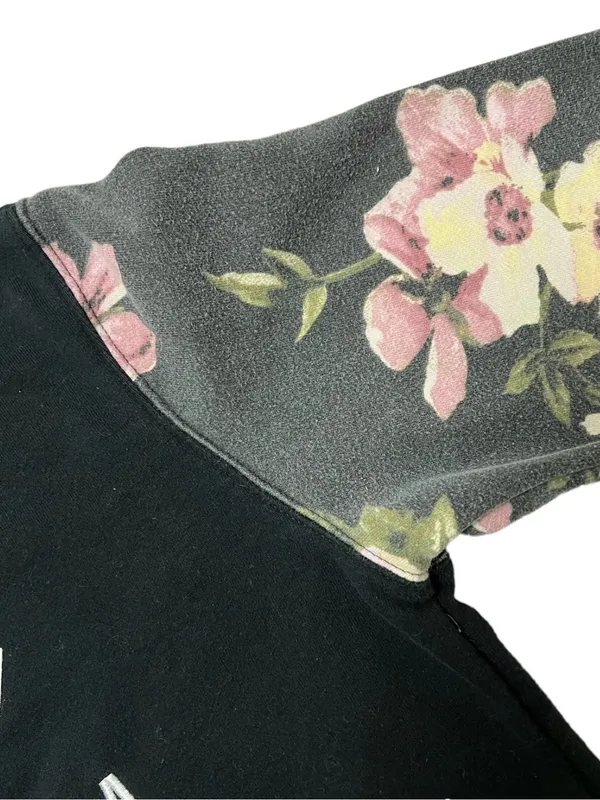 Kendall & Kylie Black Sweatshirt with Floral Sleeve Accents Large Cozy Comfort - Image 3