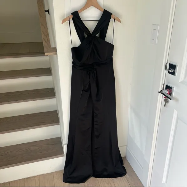 New ASTR The Label Georgiana Halter Neck Maxi Dress in Black - Image 6