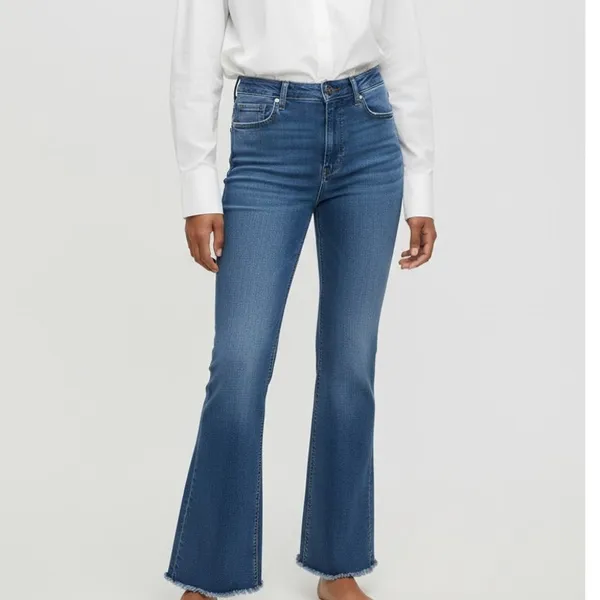 ZARA Flared High Rise Straight Leg Raw Hem Broken In Jean Zip 2 Dark Blue Wash - Image 10