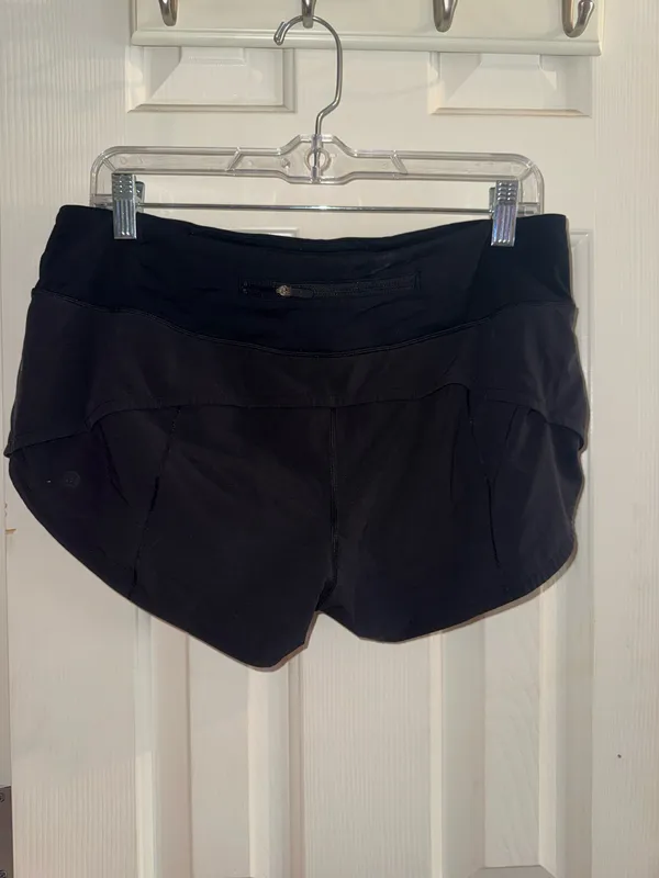 Lululemon Shorts 2.5" Speed Up Black - Image 2