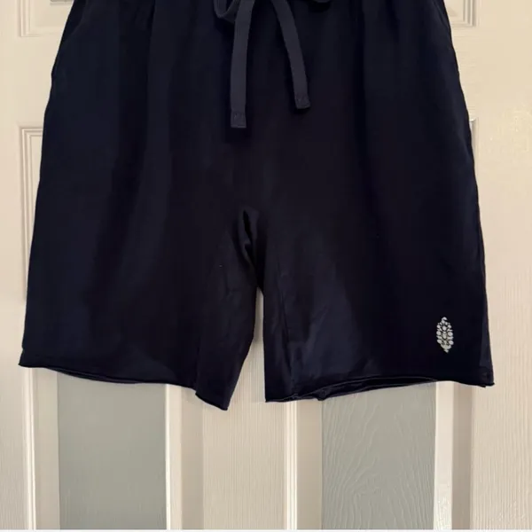Free People Hot Shot Easy Set - Image 4