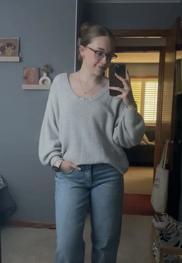 American Eagle Scoop Neck Sweater - Image 4