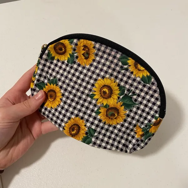 Plaid sunflower zipper‎ pouch - Image 2