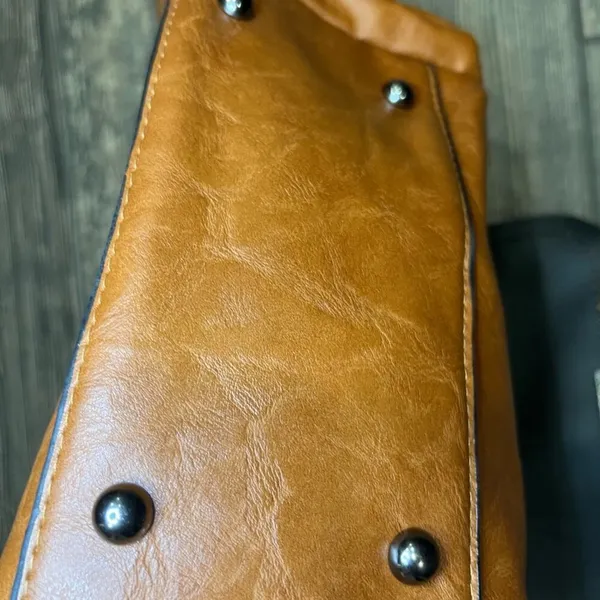 Vegan Leather Handbag Tan - Image 4