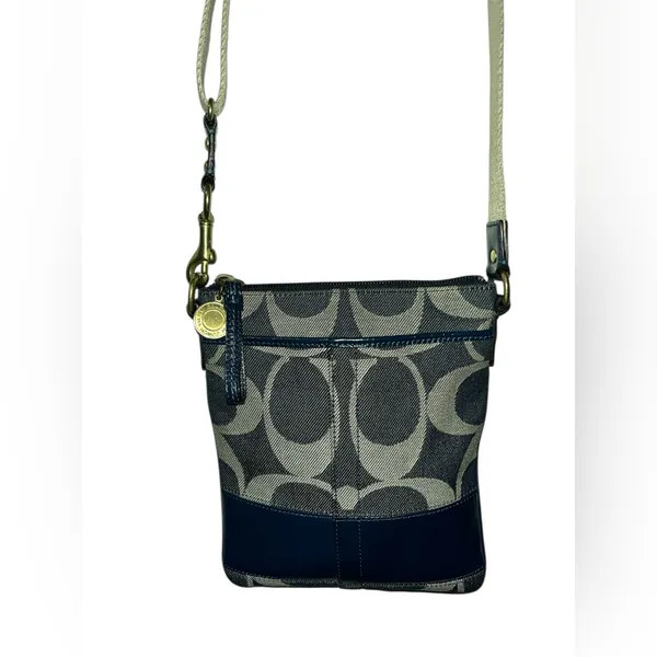 Coach Y2K Vintage Signature Denim Blue and Cream Crossbody Bag - Image 3