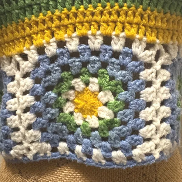 Pretty Garbage Crochet Halter Top Striped Granny Square Crop Top‎ Size Small - Image 2