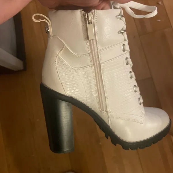 BCBGENERATION White Lace Up Chunky Heel Boots - Image 5