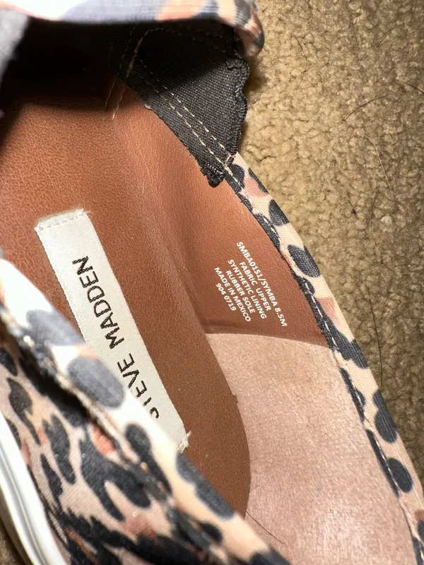 Steve Madden Shoes Slip-On - Image 3