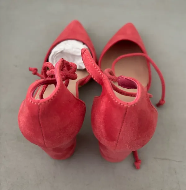 Coral Lace-Up Pointed Flats – Elegant & Stylish - Image 2