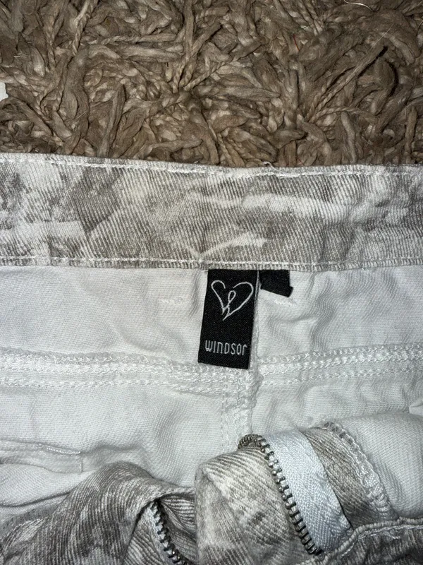 Windsor Cargo Camo Skirt - Image 2