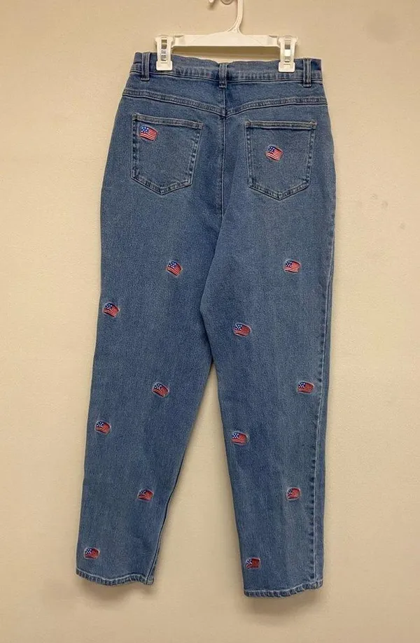 Vintage Americana Embroidered American Flag High Waisted Jeans size 8 - Image 4