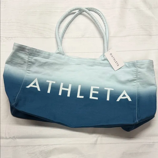 Athleta NWT Ocean Blue Ombre Large Canvas Gym Travel Beach Tote Bag - Image 4