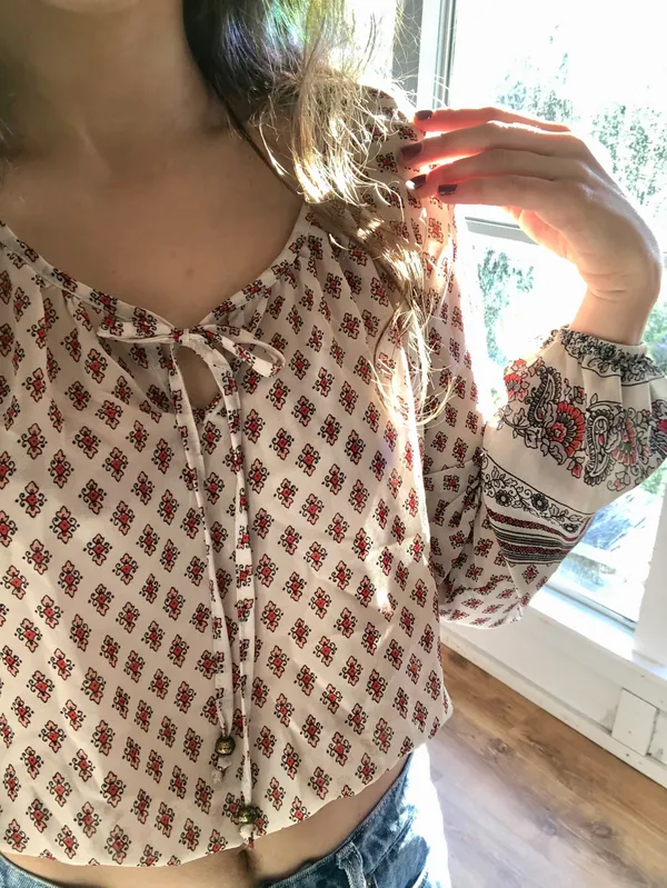 LA Hearts Printed Crop Top - Image 3