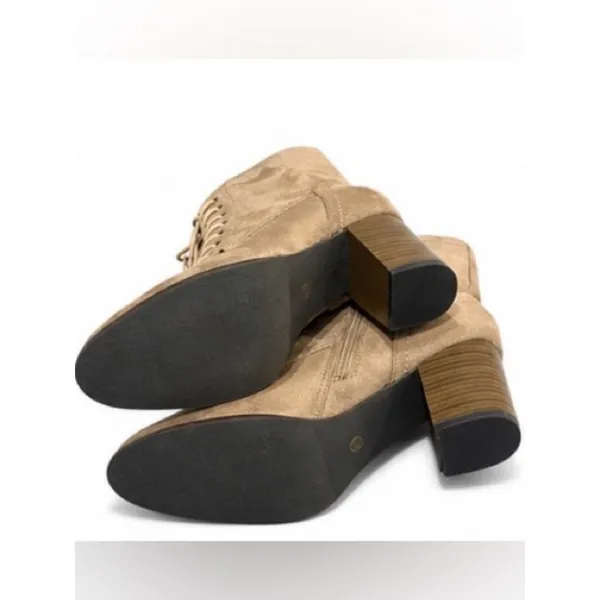 NWB Journee Collection Baylor Booties Sz 8.5 Faux Suede Lace-Up Stacked Heel Tan - Image 6