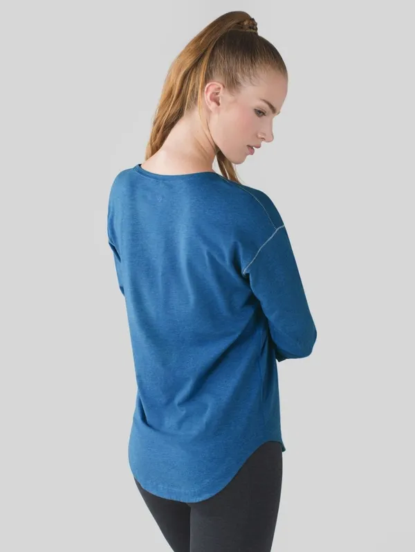 Lululemon Weekend Long Sleeve Heathered Pipedream Blue - Image 4