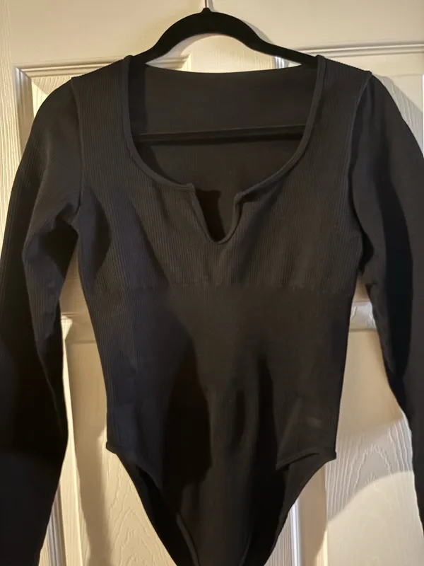 Amazon Black Ribbed Long Sleeve Onsie - Image 2
