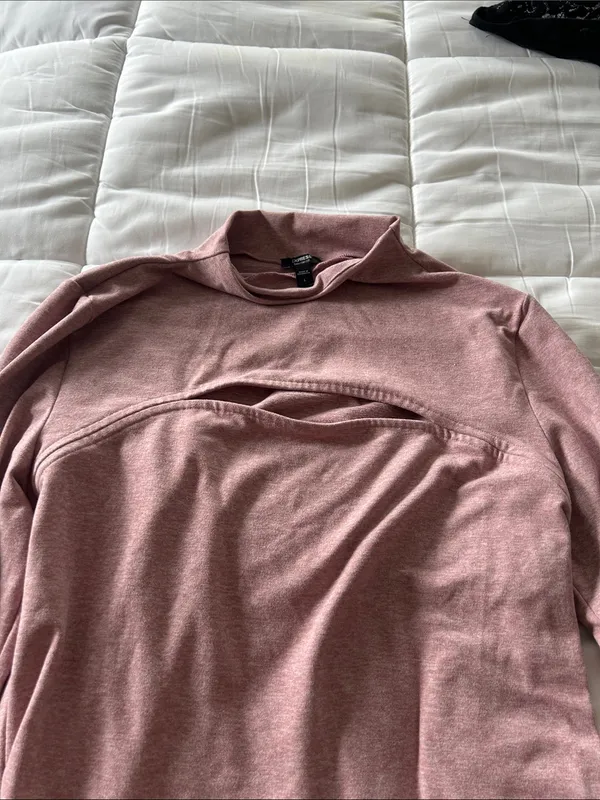 Express Rosewood Mock Neck Long Sleeve Bodysuit - Image 3