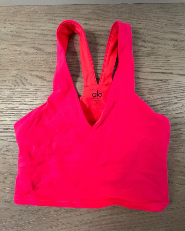 Alo Tank V neck - Image 2