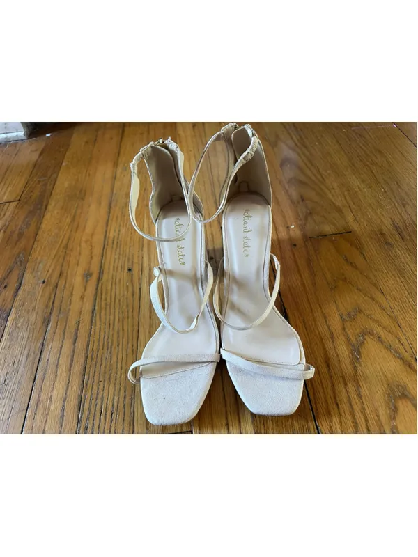 Altar'd State Strappy Block Heel Sandals Nude Beige Faux Suede Back Zip 7.5 - Image 3