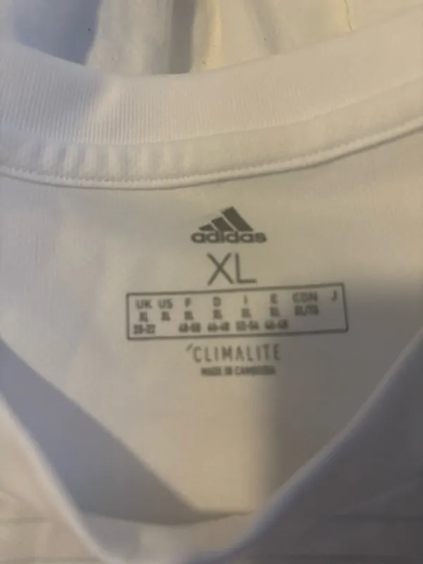 Adidas soccer shirt - Image 3