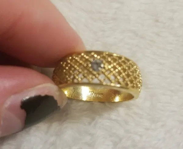 Vintage Avon Band Ring Gold Size 8 - Image 8