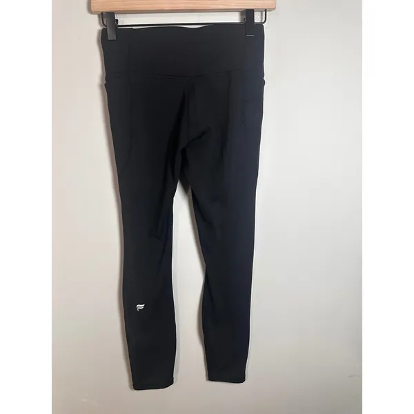 Fabletics PureLuxe Oasis V-Front Crossover High Waisted Leggings‎ Black XS - Image 3