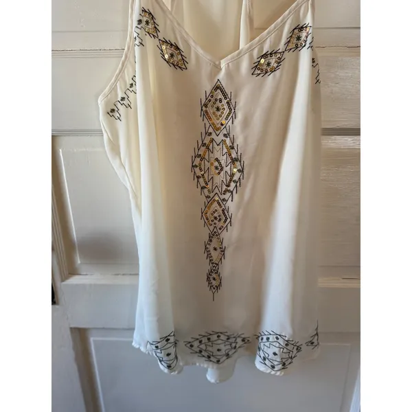 Maurices Cream Embroidered Sequin Tank Top Boho style‎ Festival Aztec Size Large - Image 3