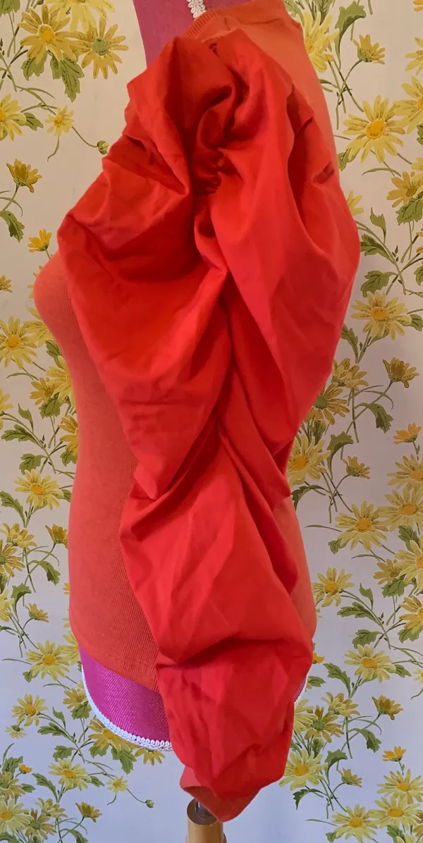 Long Puff Sleeves Top size S/M - Image 3