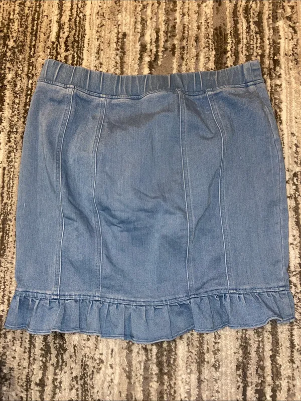 Blashe elastic waist denim skirt size large - Image 2