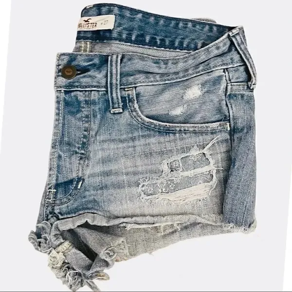 Hollister Mid-Rise Jeans Shorts SZ 27 - Image 3
