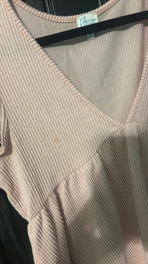 Francesca's pink top - Image 4