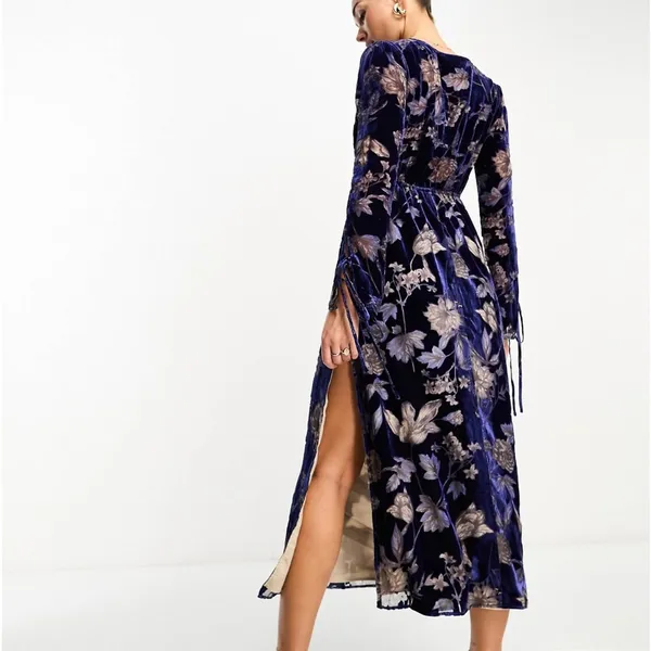 Just wow ASOS DESIGN velvet burn out maxi‎ dress in blue floral burnout - Image 3