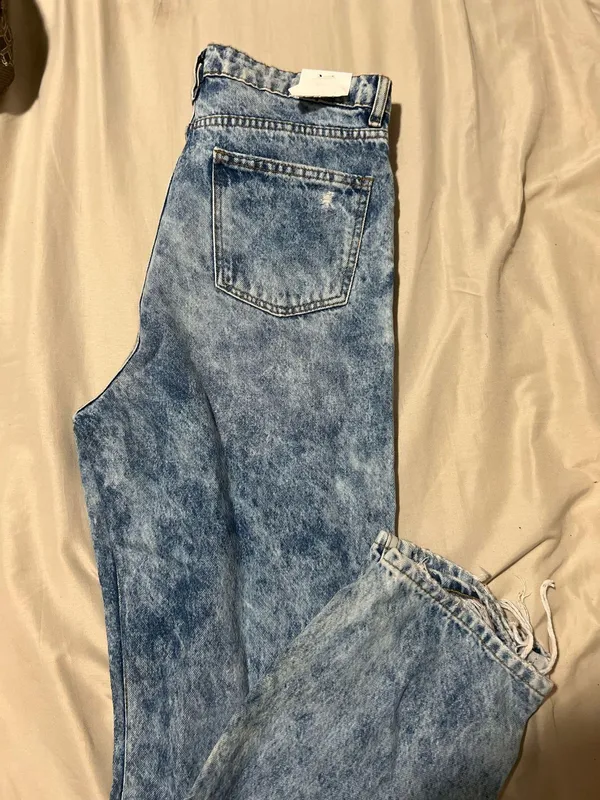 Muselooks Distressed acid boyfriend jeans - Image 7