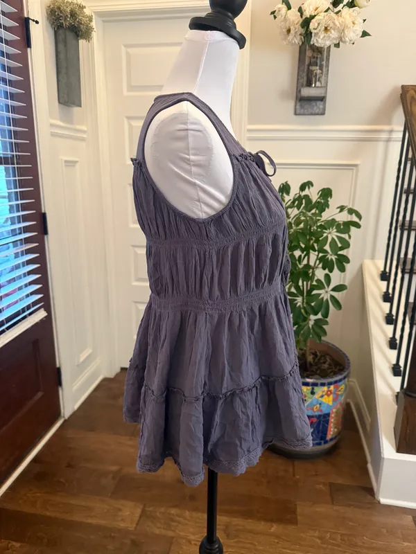 Knox Rose Dusty Blue Sleeveless Tiered Tank Top - Image 3