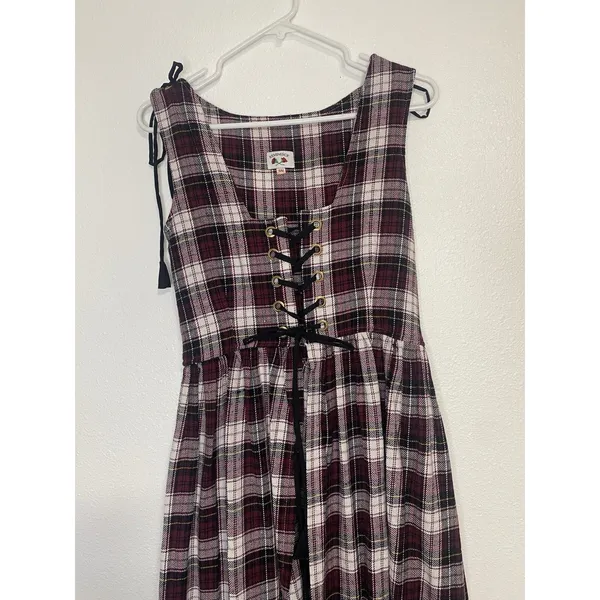 corset dress ideal for the season so you can combine it with a white background - Image 6