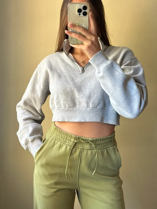 Aritzia Tna Pullover - Image 2