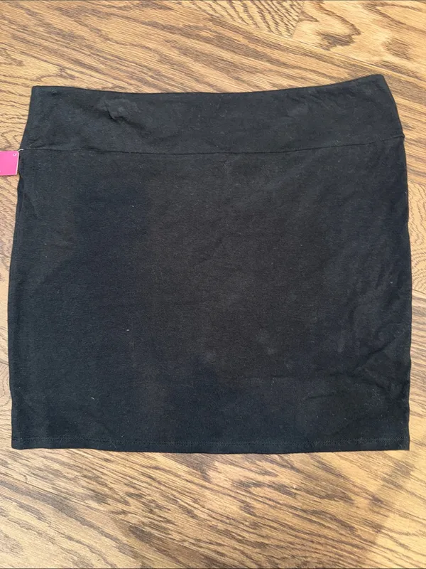 Xhilaration Black Stretch Mini Skirt - Image 4