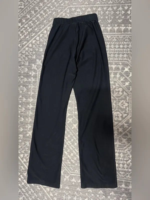 Nike Black Straight-Leg Performance Pants with Zip Pocket - Image 2