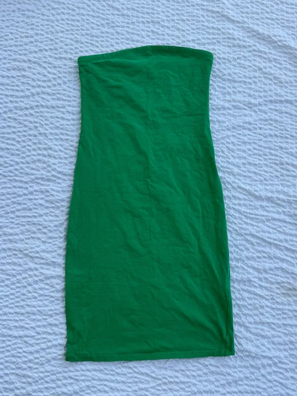Bodycon green dress - Image 2