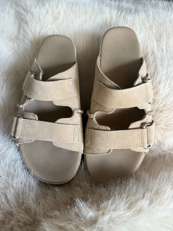 UGG Sandals - Image 2