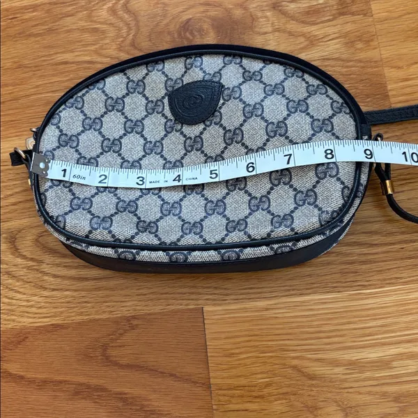 Gucci Crossbody Vintage - Image 12