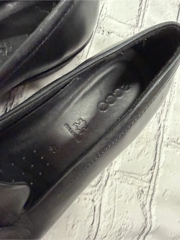 ECCO Felicia Penny Loafer Women's Size EU 41 Black Leather Slip On Shoes - Image 4