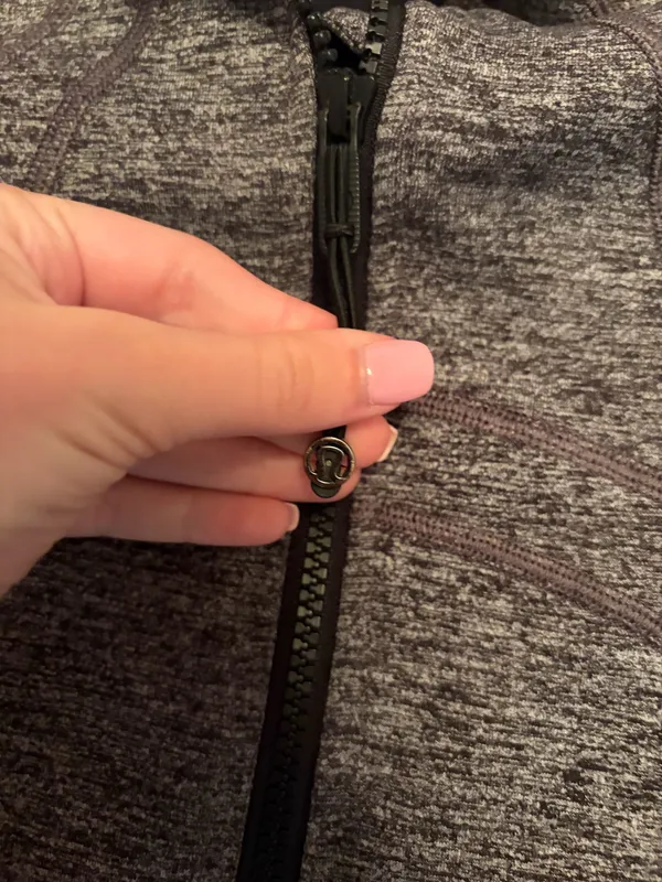 Define Lululemon Jacket - Image 4