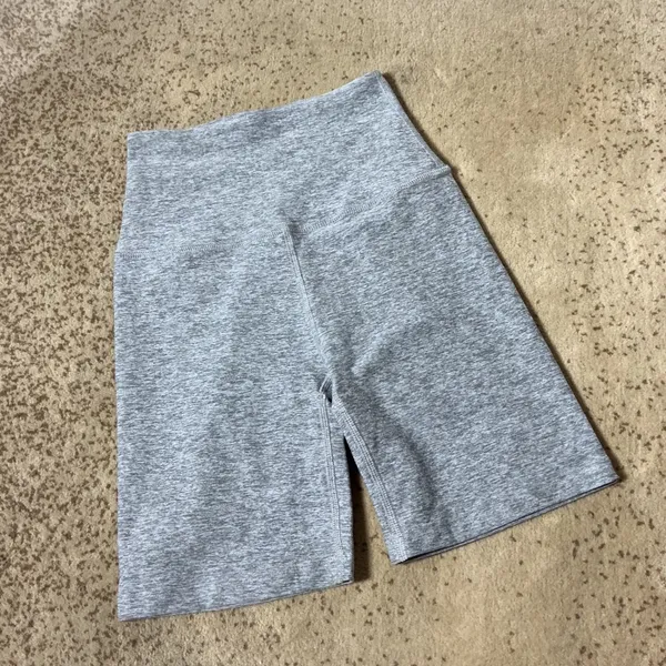 Beyond‎ Yoga Spacedye High Waisted Biker Shorts Grey Heather SD5054 Womens XS - Image 5