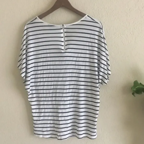 ✨4xHP✨Massimo Striped Zipper Back Tee✨ Black Size undefined - Image 3