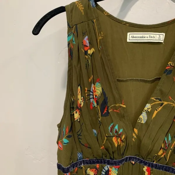 Abercrombie & Fitch Olive Green Chiffon Dress - Image 2