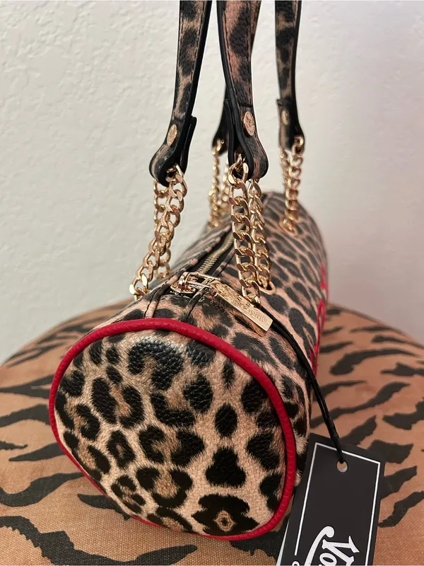 NEW Von Dutch Faux Leather Leopard Cheetah Animal Print Barrel Bag With Red Trim - Image 3