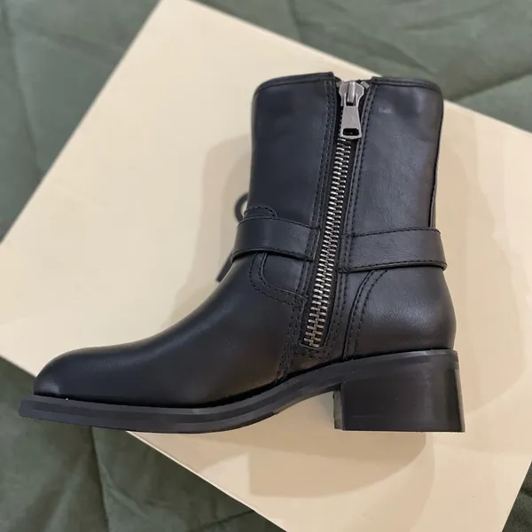 Open Edit Elegant Black Leather Moto Boots - Image 3