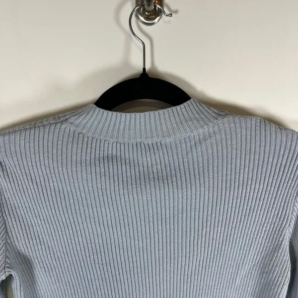 Brandy Melville Light Blue Ribbed Mock Neck Cropped Sweater MZH170 Womens OS‎ - Image 8
